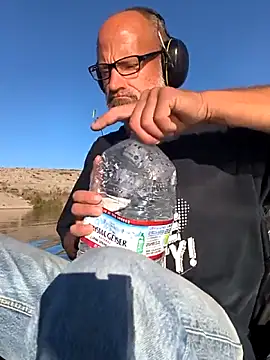 FloppyPickle4u online show from 02-07-26, 04:04