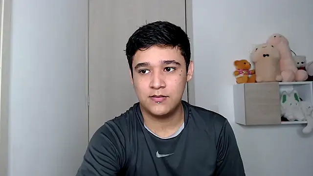 kaiine190 online show from 10-16-25, 08:28