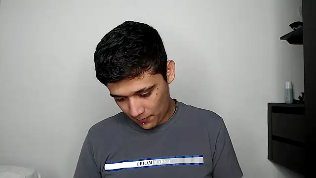 kaiine190 online show from 04-14-26, 06:07