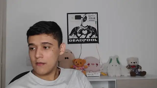 kaiine190 online show from 11-23-25, 05:28