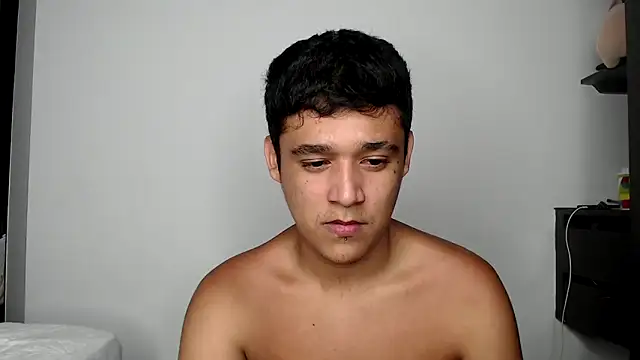 kaiine190 online show from 04-10-26, 09:49