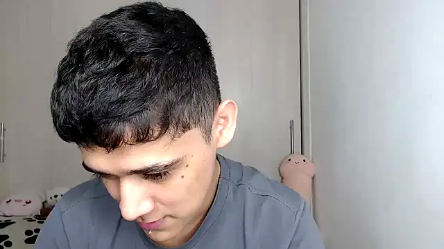 Snapshot of kaiine190 chatting on 02-03-26, 06:51 kaiine190 online show from 02-03-26, 06:51