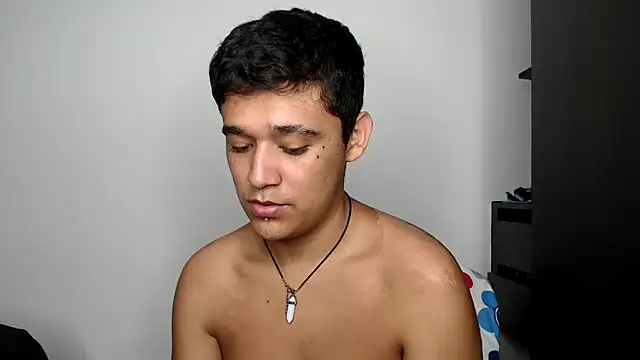 kaiine190 online show from 04-16-26, 05:19