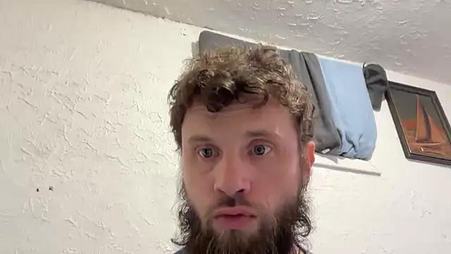 Snapshot of Talenjames4 chatting on 09-27-25, 09:43 Talenjames4 online show from 09-27-25, 09:43