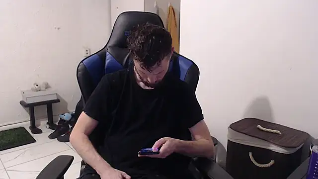 Talenjames4 online show from 11-10-25, 09:42