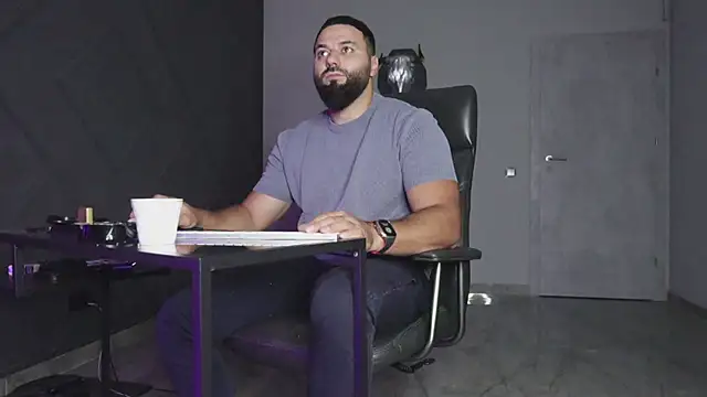 mattmasterss online show from 10-05-25, 08:10