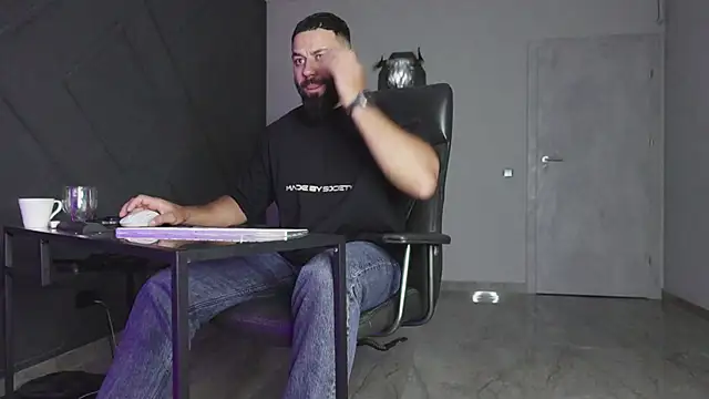 mattmasterss online show from 10-11-25, 09:49