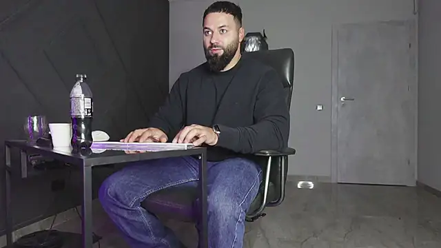 mattmasterss online show from 10-19-25, 07:27