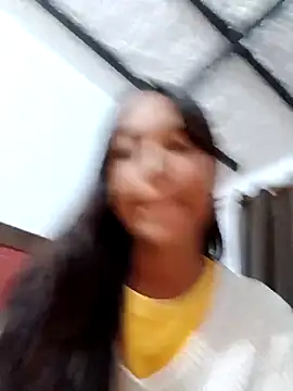 Snapshot of Bonnie_Clydeee chatting on 12-05-25, 12:21 Bonnie Clydeee online show from 12-05-25, 12:21