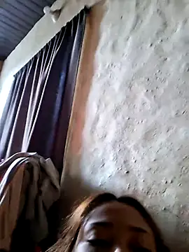 Snapshot of Bonnie_Clydeee chatting on 07-10-26, 11:32 Bonnie Clydeee online show from 07-10-26, 11:32