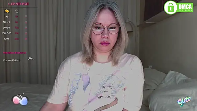 mary linn online show from 10-19-25, 01:47
