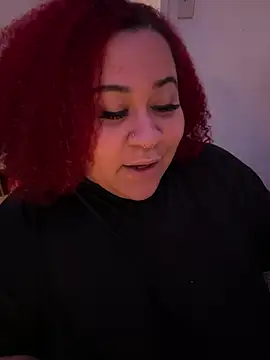 Snapshot of Juicyjordie chatting on 02-04-25, 05:23 Juicyjordie online show from 02-04-25, 05:23