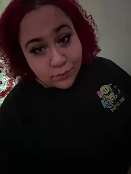 Snapshot of Juicyjordie chatting on 12-16-24, 09:20 Juicyjordie online show from 12-16-24, 09:20