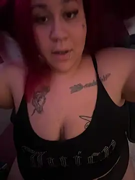Juicyjordie online show from 07-19-26, 04:43