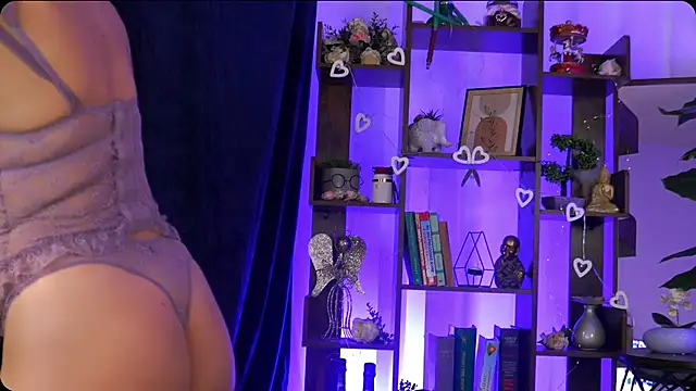 Bailey Evans online show from 09-16-25, 04:02