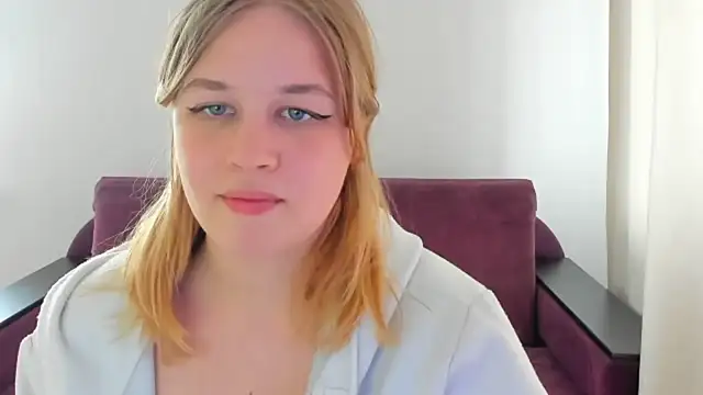 Snapshot of AlicePopsy chatting on 06-02-26, 03:23 AlicePopsy online show from 06-02-26, 03:23