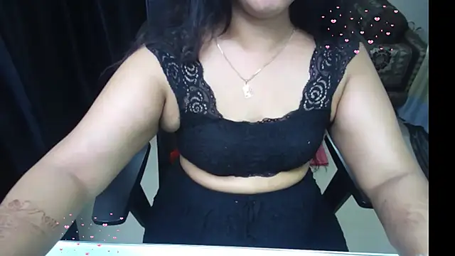 Snapshot of Arushisingh8888 chatting on 03-28-26, 12:39 Arushisingh8888 online show from 03-28-26, 12:39