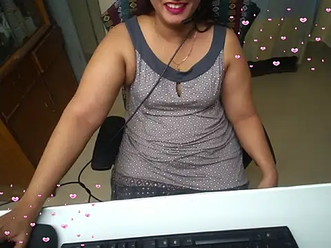 Arushisingh8888 online show from 09-19-25, 12:09