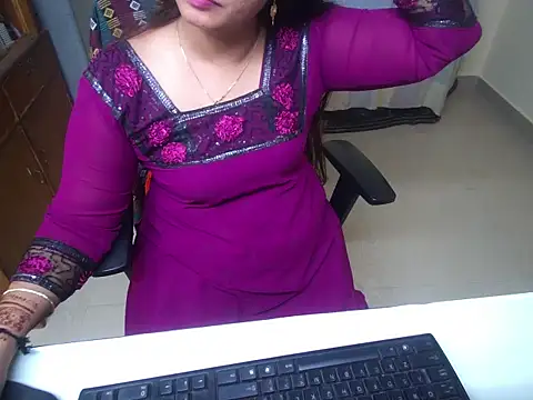 Arushisingh8888 online show from 09-29-25, 12:33