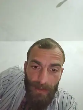 Snapshot of Antonio_Vatooo chatting on 05-19-26, 01:56 Antonio Vatooo online show from 05-19-26, 01:56