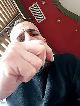 Antonio Vatooo online show from 04-14-26, 07:02