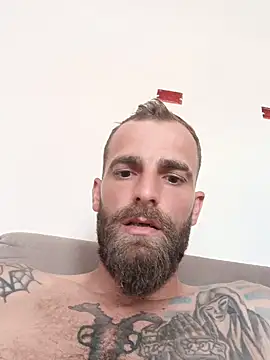 Snapshot of Antonio_Vatooo chatting on 04-30-26, 06:31 Antonio Vatooo online show from 04-30-26, 06:31