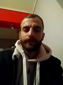 Antonio Vatooo online show from 01-30-25, 06:32