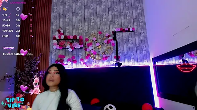 Neko Misaki online show from 09-17-25, 12:18