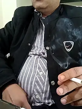 Snapshot of Hot-man39 chatting on 12-28-24, 06:17 Hot-man39 online show from 12-28-24, 06:17