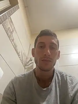 Gionnytav online show from 10-24-25, 04:55