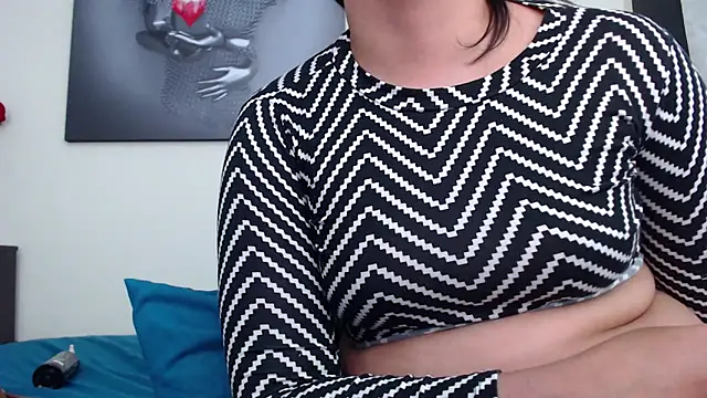 KatrinaRolan online show from 09-18-25, 09:51