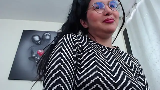 KatrinaRolan online show from 11-13-25, 10:02