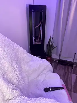 BellaNaye  online show from 02-14-25, 10:06