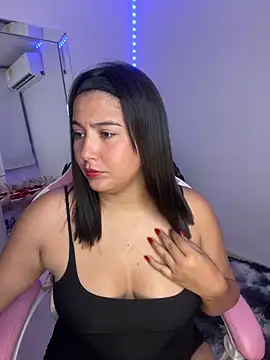 BellaNaye  online show from 04-23-26, 11:06