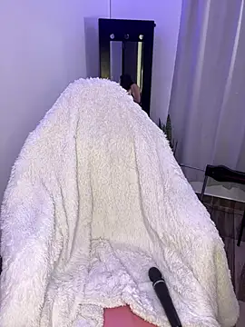 BellaNaye  online show from 02-26-25, 01:11