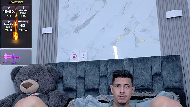 JAYCOB00 online show from 11-25-25, 12:55