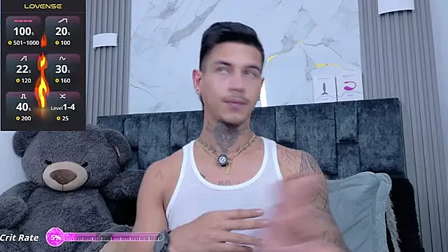 JAYCOB00 online show from 01-12-26, 04:41