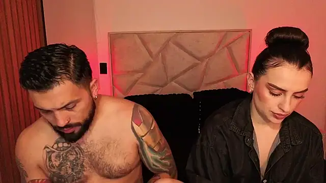 Snapshot of teseo_and_afroditha_ chatting on 05-20-26, 03:14 teseo and afroditha online show from 05-20-26, 03:14