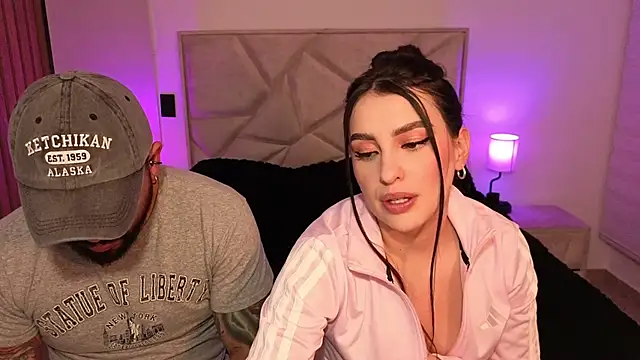 Snapshot of teseo_and_afroditha_ chatting on 07-02-26, 02:23 teseo and afroditha online show from 07-02-26, 02:23