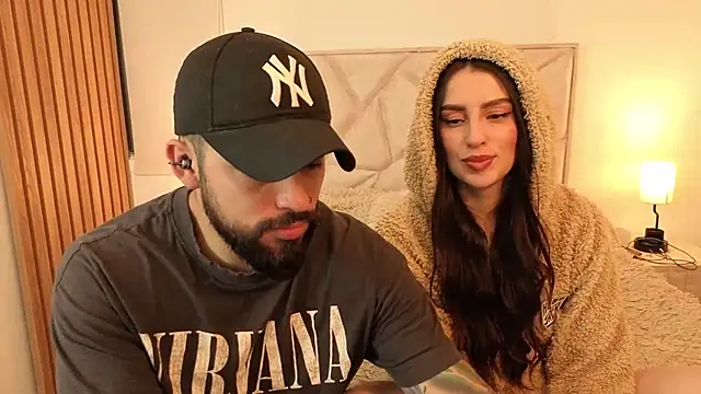 Snapshot of teseo_and_afroditha_ chatting on 11-27-25, 02:23 teseo and afroditha online show from 11-27-25, 02:23