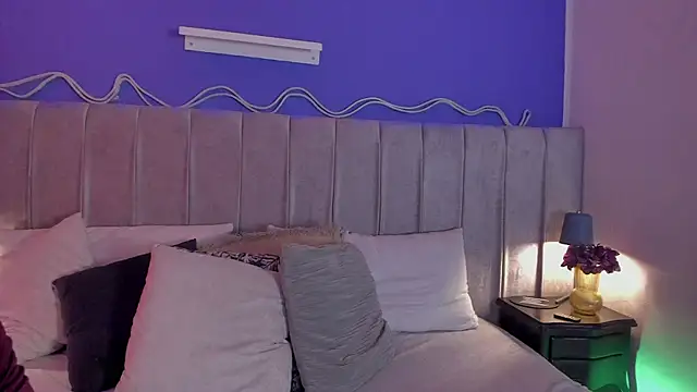 EvaaStevens online show from 06-19-26, 07:41