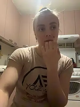 AlisaKissss online show from 11-10-25, 06:13