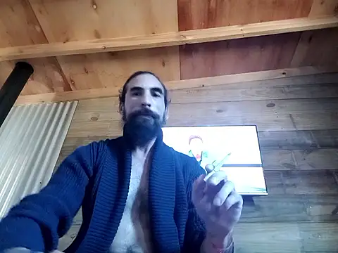 Snapshot of manucho2023 chatting on 05-15-26, 03:21 manucho2023 online show from 05-15-26, 03:21
