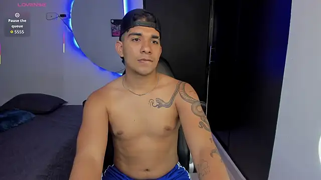 valentino santoss online show from 11-20-25, 07:25