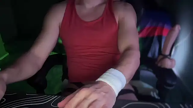 KinkyPlayerrr online show from 11-10-25, 11:54