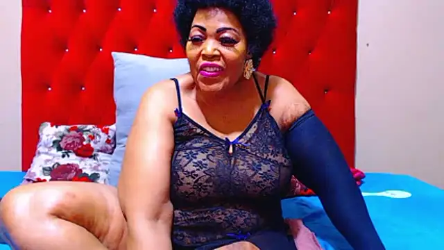 ebonycandy10 online show from 01-12-26, 06:36