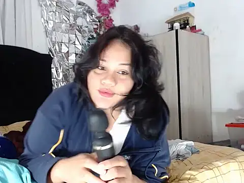 Snapshot of melissa4855 chatting on 01-25-25, 12:59 melissa4855 online show from 01-25-25, 12:59