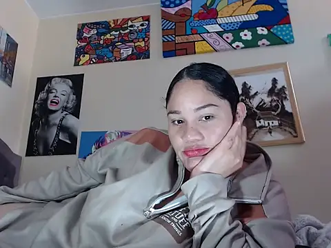 Snapshot of melissa4855 chatting on 02-21-26, 06:43 melissa4855 online show from 02-21-26, 06:43