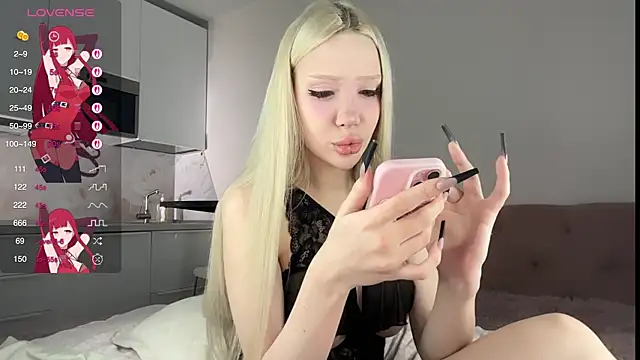 Snapshot of diaqua chatting on 09-13-25, 04:29 diaqua online show from 09-13-25, 04:29