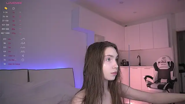 haileyishere online show from 04-07-26, 07:48